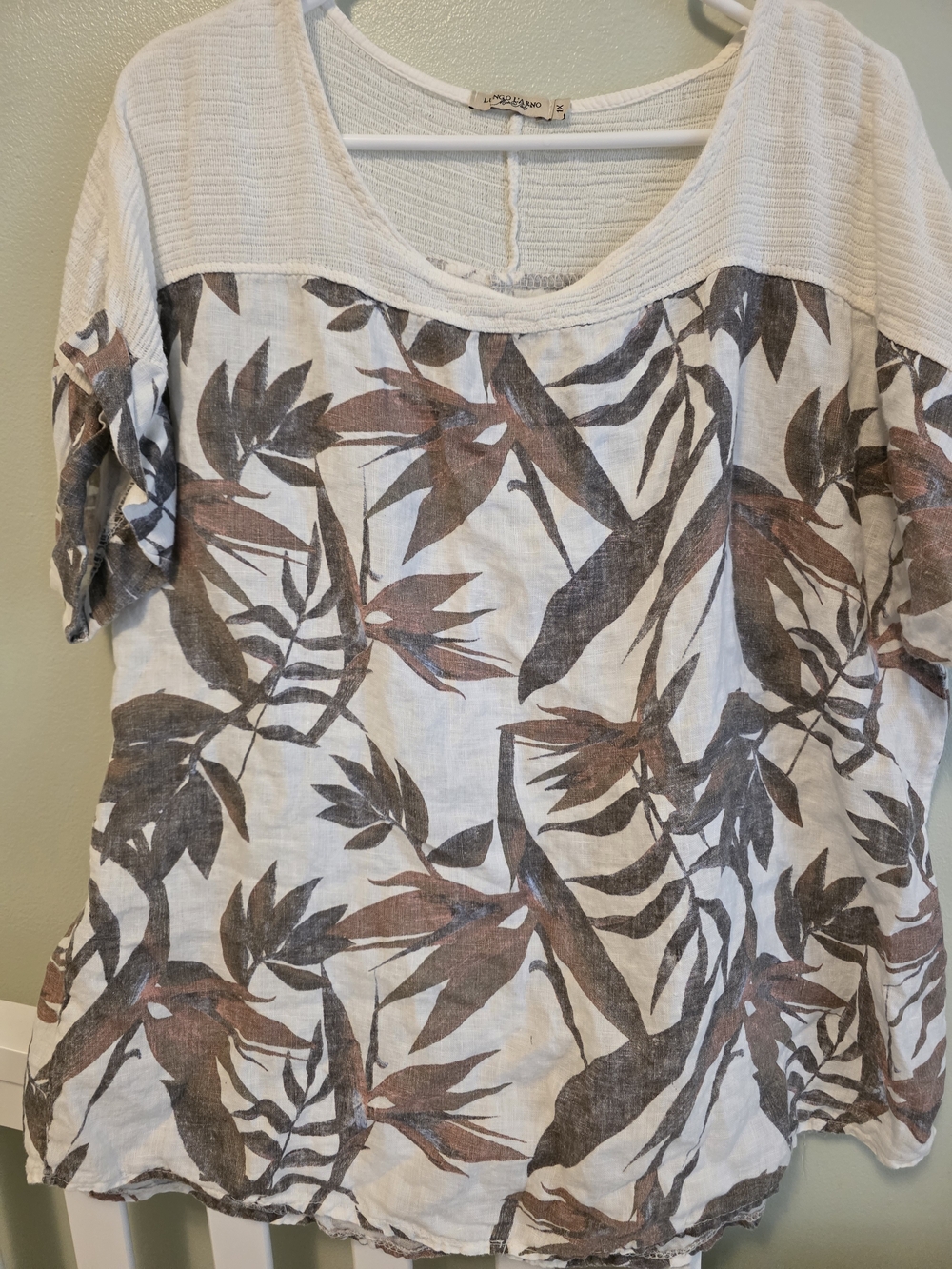 Linen-Blend Scoop Neck Tunic with Brown & Gray Leaf Print